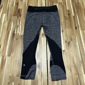 Lululemon Inspire Crop Leggings Womens 4 Gray Black Athletic Gym Yoga Running